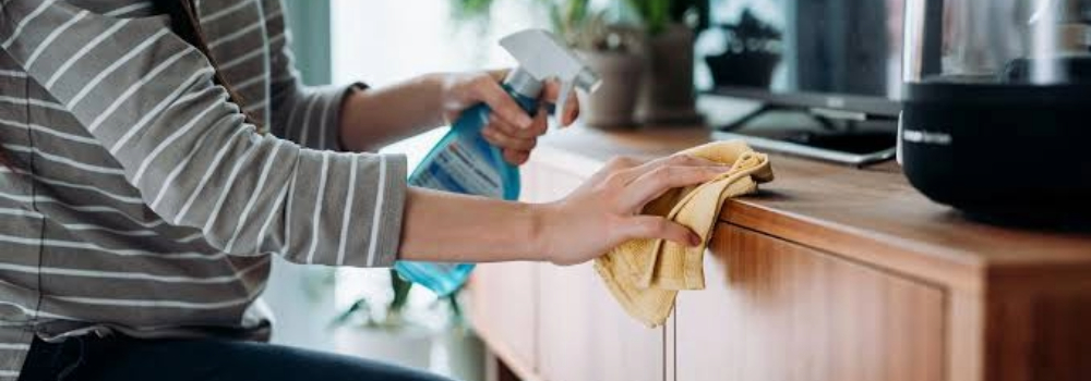 Home Remedies To Clean Wooden Furniture?