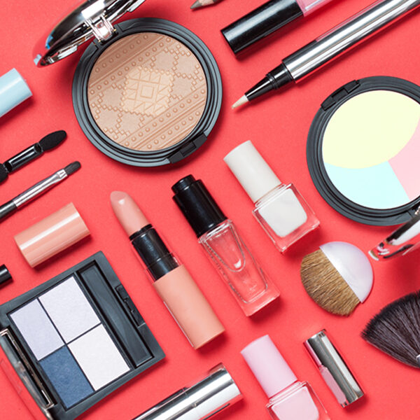 Glamorous Pakistan: Top Makeup Brands For A Stunning Look”